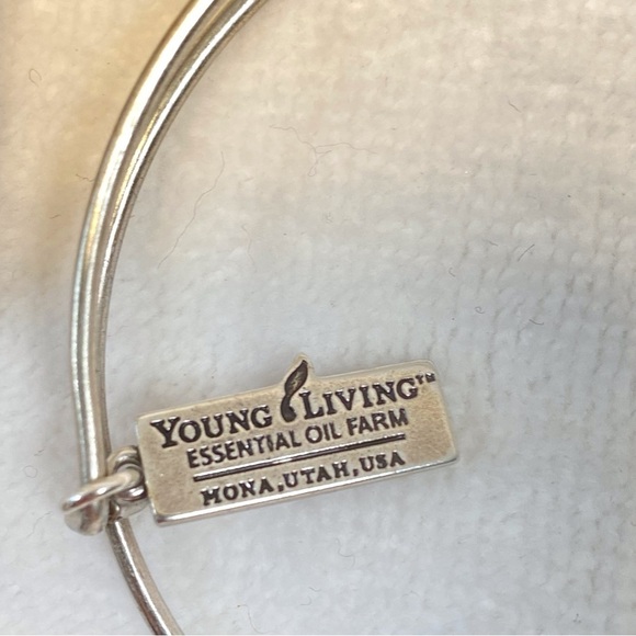 Locket jewelry bundle. All items included in this bundle - Picture 7 of 8